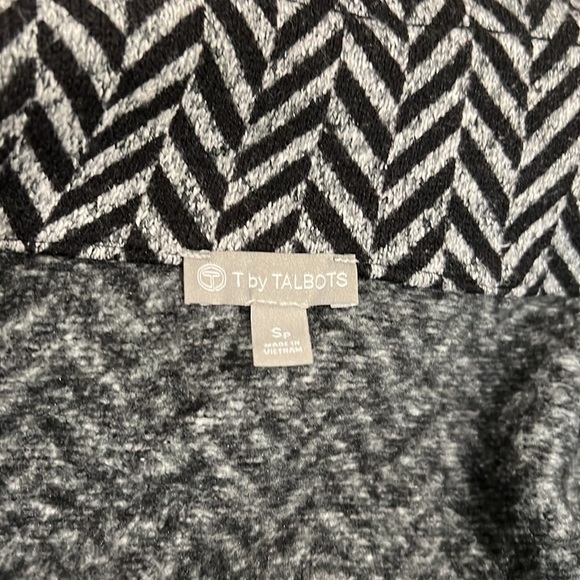 T By Talbots Zip Up Jacket black and white size small petite - Picture 8 of 9